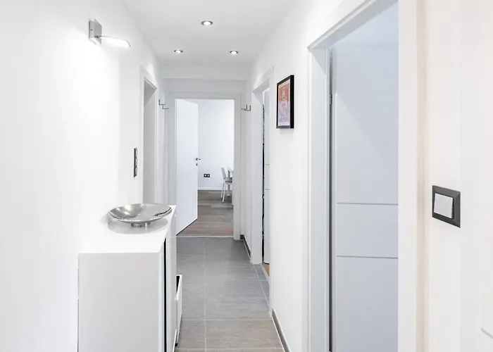 Bright + Near Belvedere By Jr Apartment Vienna
